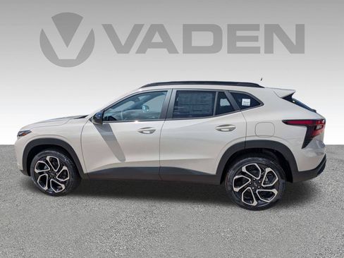 New 2026 Chevrolet Trax RS w/ Driver Confidence Package FWD image 28
