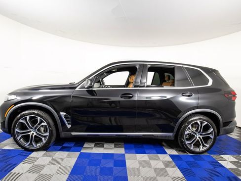Used 2024 BMW X5 sDrive40i w/ Premium Package RWD image 8