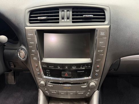 Used 2012 Lexus IS 350C w/ Luxury Pkg image 36