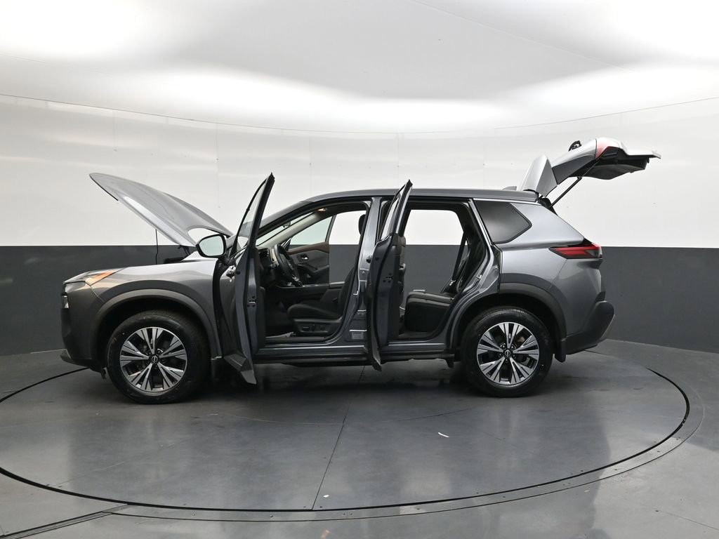 Certified 2023 Nissan Rogue SV FWD image 43