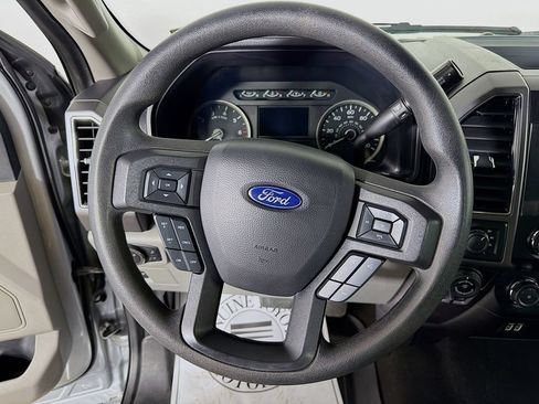 Used 2020 Ford F150 XLT w/ Trailer Tow Package AWD/4WD image 13
