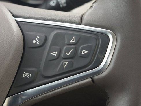 Used 2024 Chevrolet Malibu LT image 11