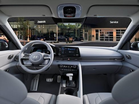 New 2026 Hyundai Elantra SEL Sport FWD image 11