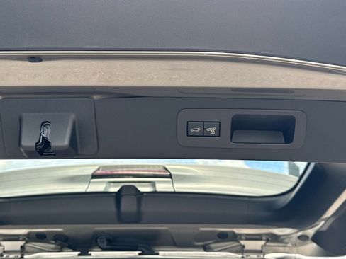 New 2026 Lexus LX 700h F Sport AWD/4WD image 12
