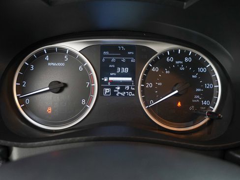 Used 2024 Nissan Versa S w/ S Plus Package image 23