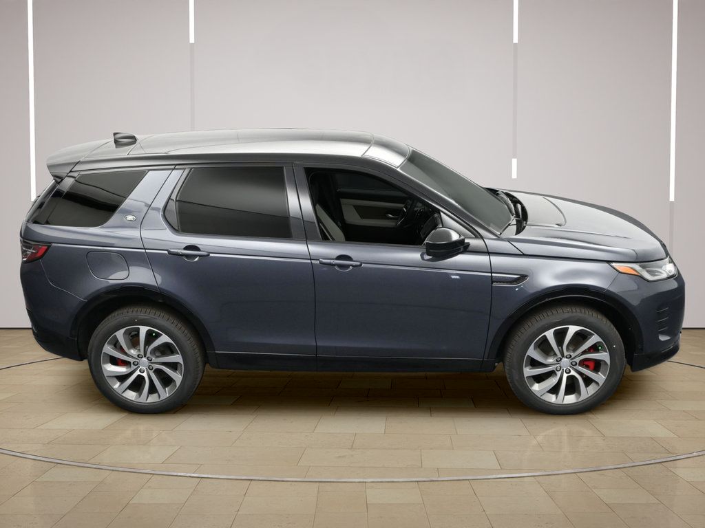Used 2025 Land Rover Discovery Sport Dynamic SE AWD/4WD image 35