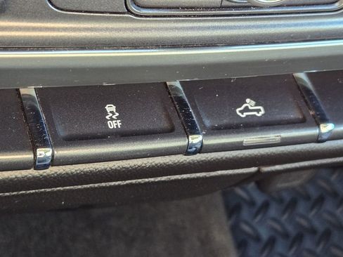 Used 2016 Chevrolet Silverado 1500 LT image 27