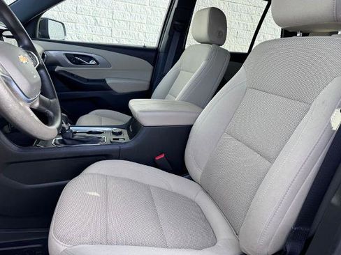 Used 2023 Chevrolet Traverse LS w/ Safety Package AWD/4WD image 15