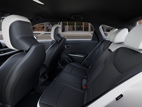 New 2026 Kia K4 GT-Line FWD image 19