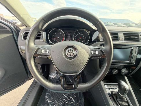 Used 2016 Volkswagen Jetta SEL w/ Lighting Package image 20