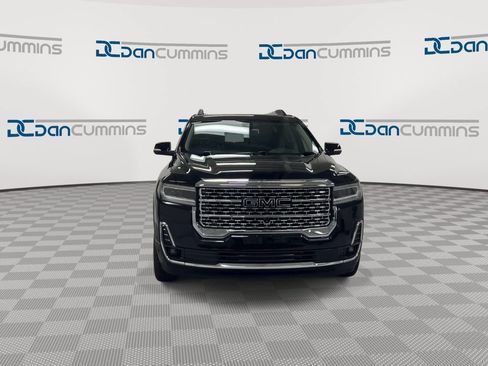 Used 2023 GMC Acadia Denali w/ Denali Ultimate Package AWD/4WD image 3