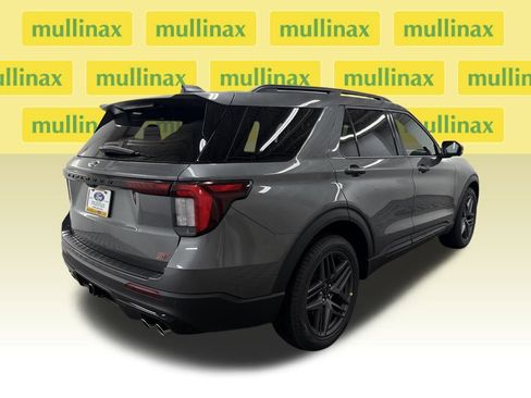 New 2026 Ford Explorer ST AWD/4WD image 3