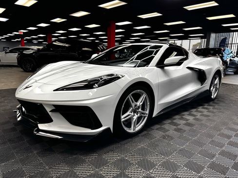 Used 2020 Chevrolet Corvette Stingray Coupe w/ 1LT image 7