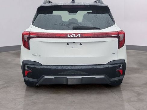 Certified 2024 Kia Seltos X-Line image 5