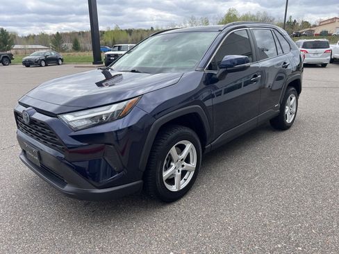 Used 2023 Toyota RAV4 XLE w/ Convenience Package AWD/4WD image 6