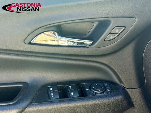 Used 2024 Chevrolet Equinox LT image 22