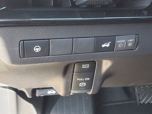 New 2026 Nissan Murano SL AWD/4WD image 16