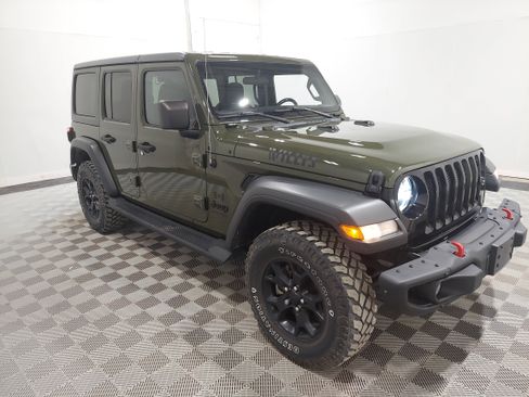 Used 2021 Jeep Wrangler Unlimited Sport AWD/4WD image 4