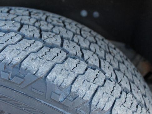 Used 2015 GMC Yukon XL Denali w/ Open Road Package image 8