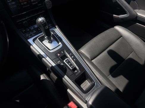 Certified 2014 Porsche 911 Carrera RWD image 23