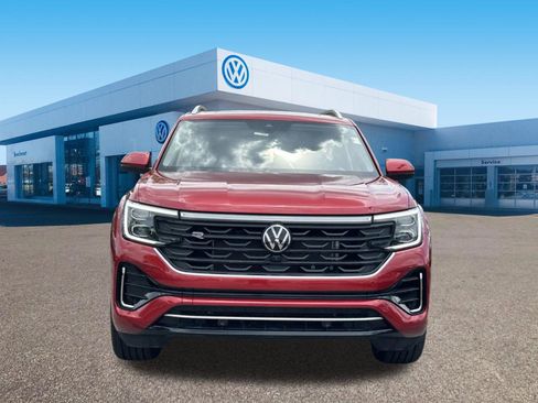Certified 2024 Volkswagen Atlas SEL Premium R-Line AWD/4WD image 2