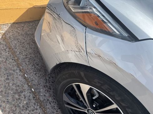 Used 2022 Nissan Sentra SV w/ All-Weather Package FWD image 6