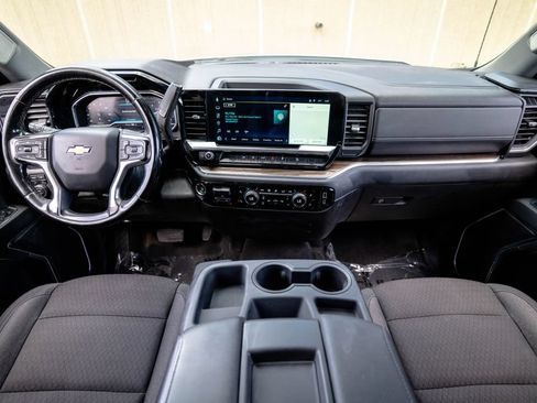 Certified 2024 Chevrolet Silverado 1500 LT AWD/4WD image 12