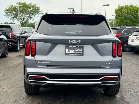 Certified 2023 Kia Sorento SX AWD/4WD image 6