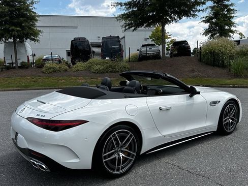 Certified 2025 Mercedes-Benz SL 63 AMG 4MATIC image 8