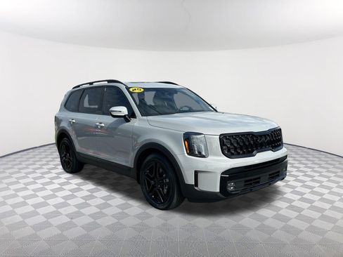Used 2025 Kia Telluride SX X-Line AWD/4WD image 3