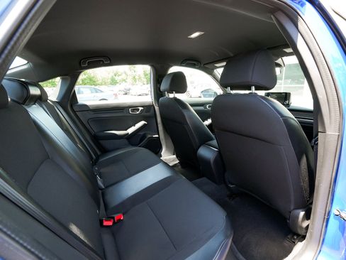 Used 2023 Honda Civic Sport image 39