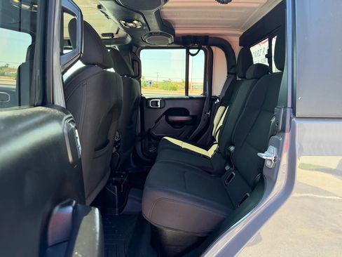 Used 2020 Jeep Gladiator Sport w/ Quick Order Package 24S AWD/4WD image 20