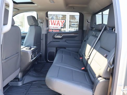 New 2026 GMC Sierra 1500 Elevation w/ Elevation Premium Package AWD/4WD image 28
