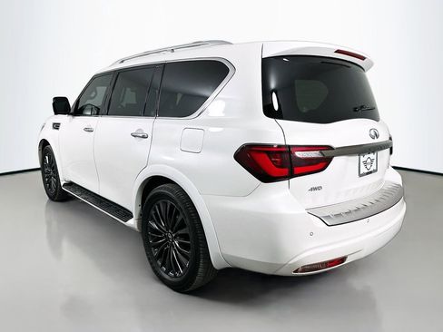 Used 2024 INFINITI QX80 Sensory image 7