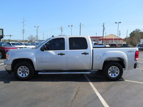 Used 2010 GMC Sierra 1500 SL image 6