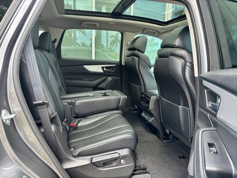 Used 2023 Acura MDX FWD image 20