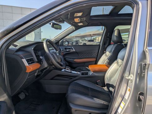 Used 2022 Mitsubishi Outlander SEL image 9