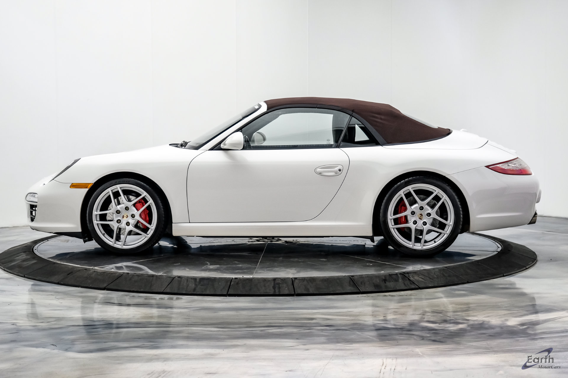 Used 2011 Porsche 911 Carrera S RWD image 10
