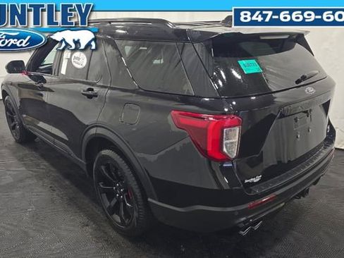 Used 2023 Ford Explorer ST w/ Technology Package image 5