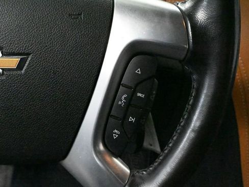 Used 2014 Chevrolet Traverse LT w/ All-Star Edition image 27
