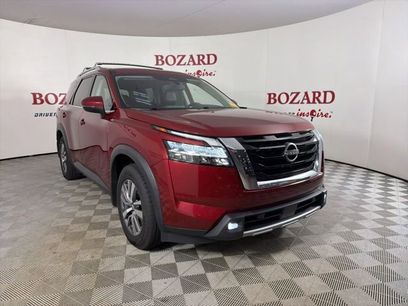 Used 2022 Nissan Pathfinder SL