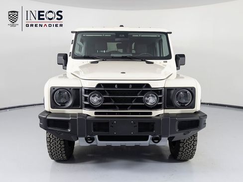 New 2025 INEOS Grenadier Fieldmaster Edition image 2