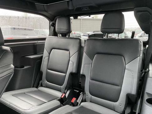 Certified 2024 Ford Bronco Black Diamond image 12