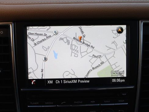 Used 2014 Porsche Panamera S image 21