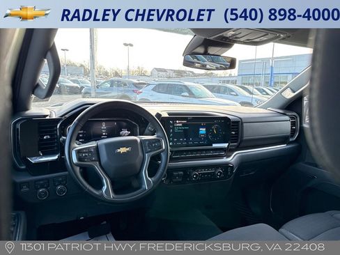 Certified 2025 Chevrolet Silverado 1500 LT image 16