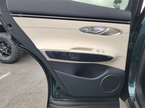 Used 2023 Genesis GV70 2.5T w/ Cargo Package image 16