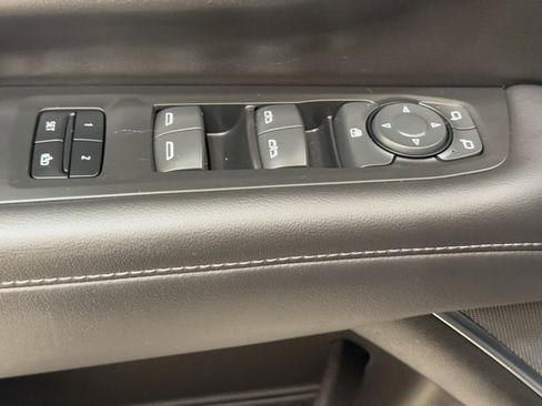 Used 2021 Chevrolet Tahoe LT image 35