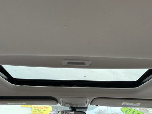 Used 2015 Honda Odyssey EX-L image 24