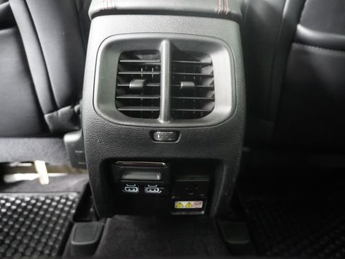 Used 2019 Jeep Cherokee Trailhawk w/ Comfort/Convenience Group AWD/4WD image 34