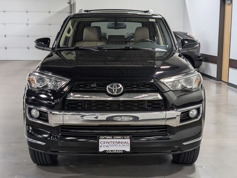Used 2018 Toyota 4Runner Limited AWD/4WD image 8